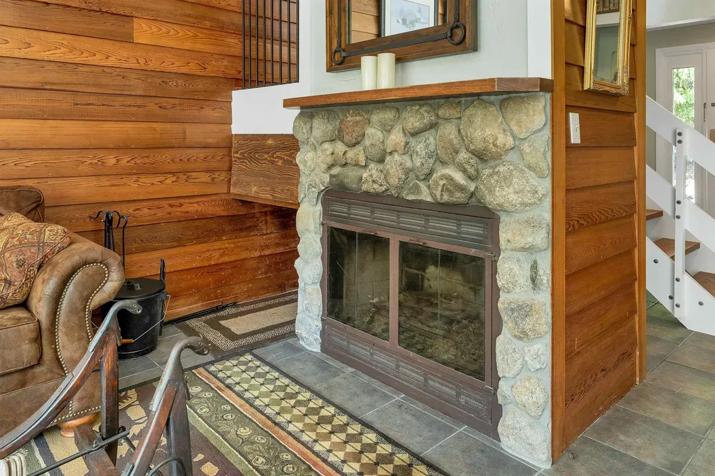 6 Loon Valley Road Lincoln NH 03251