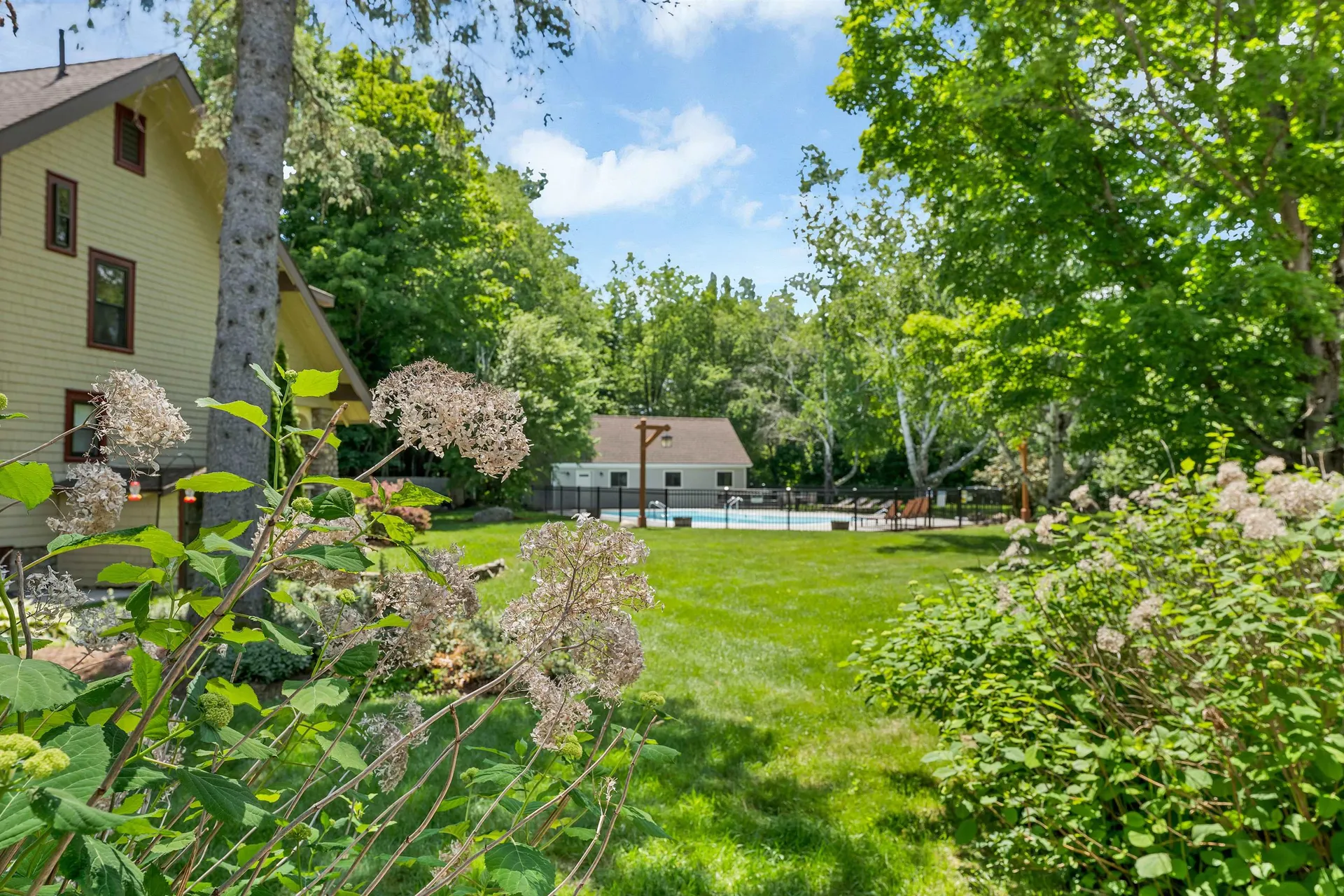 6 Loon Valley Road Lincoln NH 03251