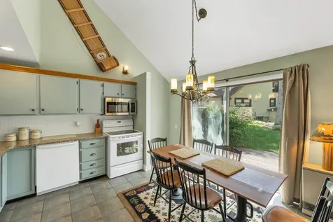 6 Loon Valley Road Lincoln NH 03251