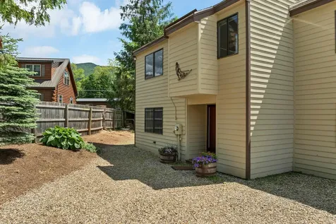 6 Loon Valley Road Lincoln NH 03251