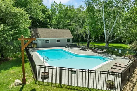 6 Loon Valley Road Lincoln NH 03251