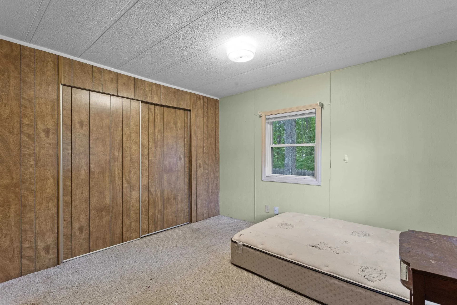 290 Calef Highway Epping NH 03042
