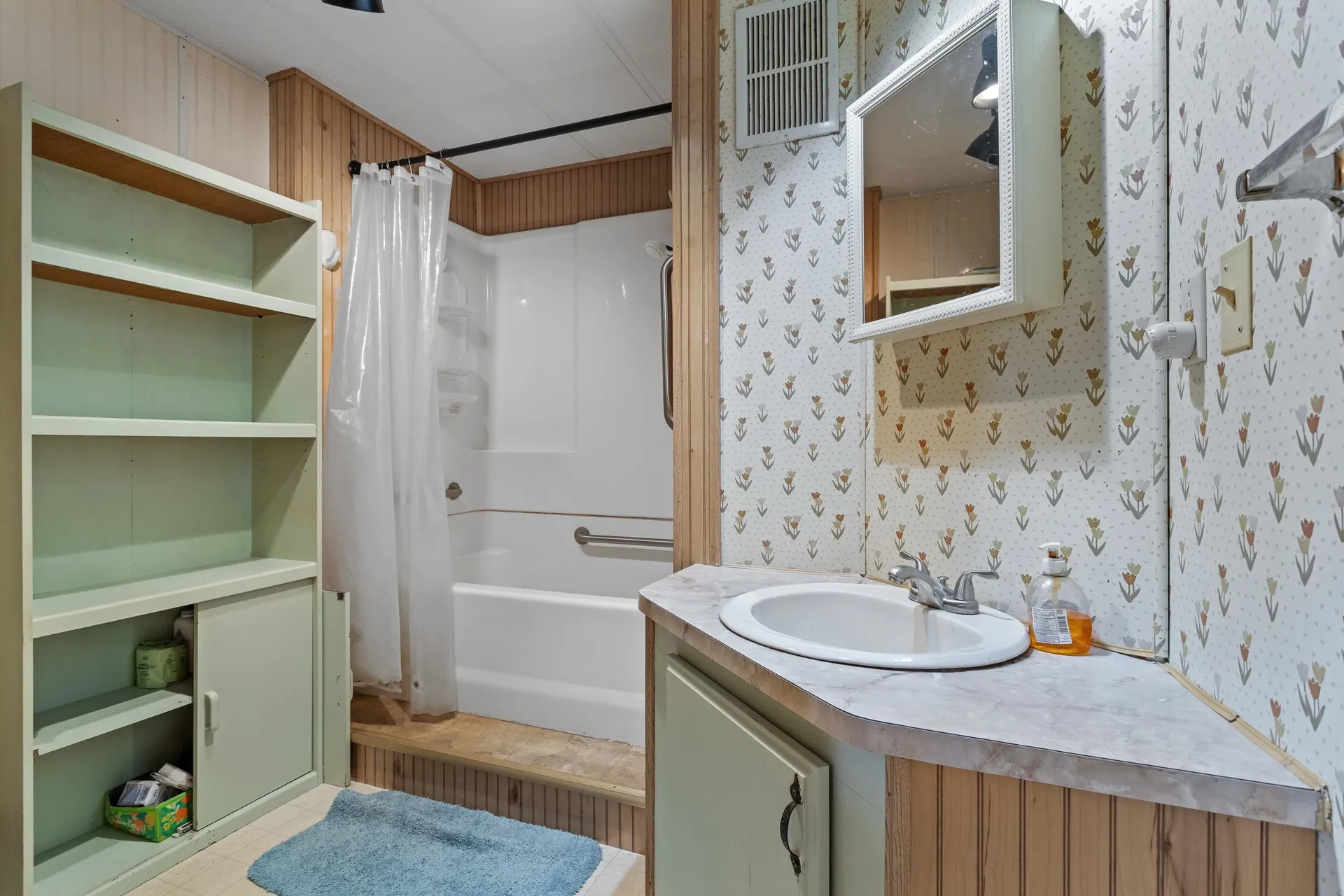 290 Calef Highway Epping NH 03042