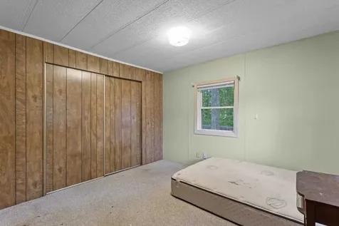 290 Calef Highway Epping NH 03042
