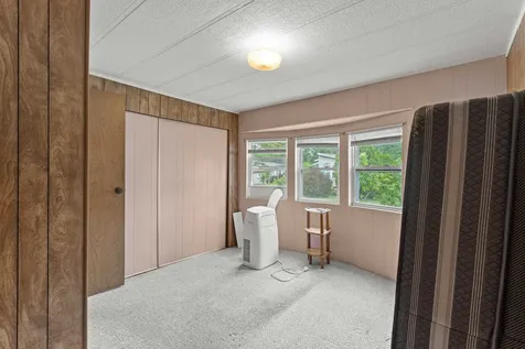 290 Calef Highway Epping NH 03042