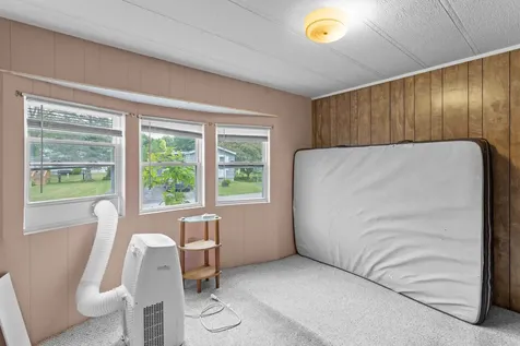 290 Calef Highway Epping NH 03042