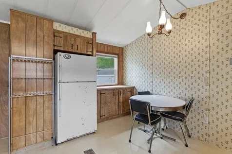 290 Calef Highway Epping NH 03042