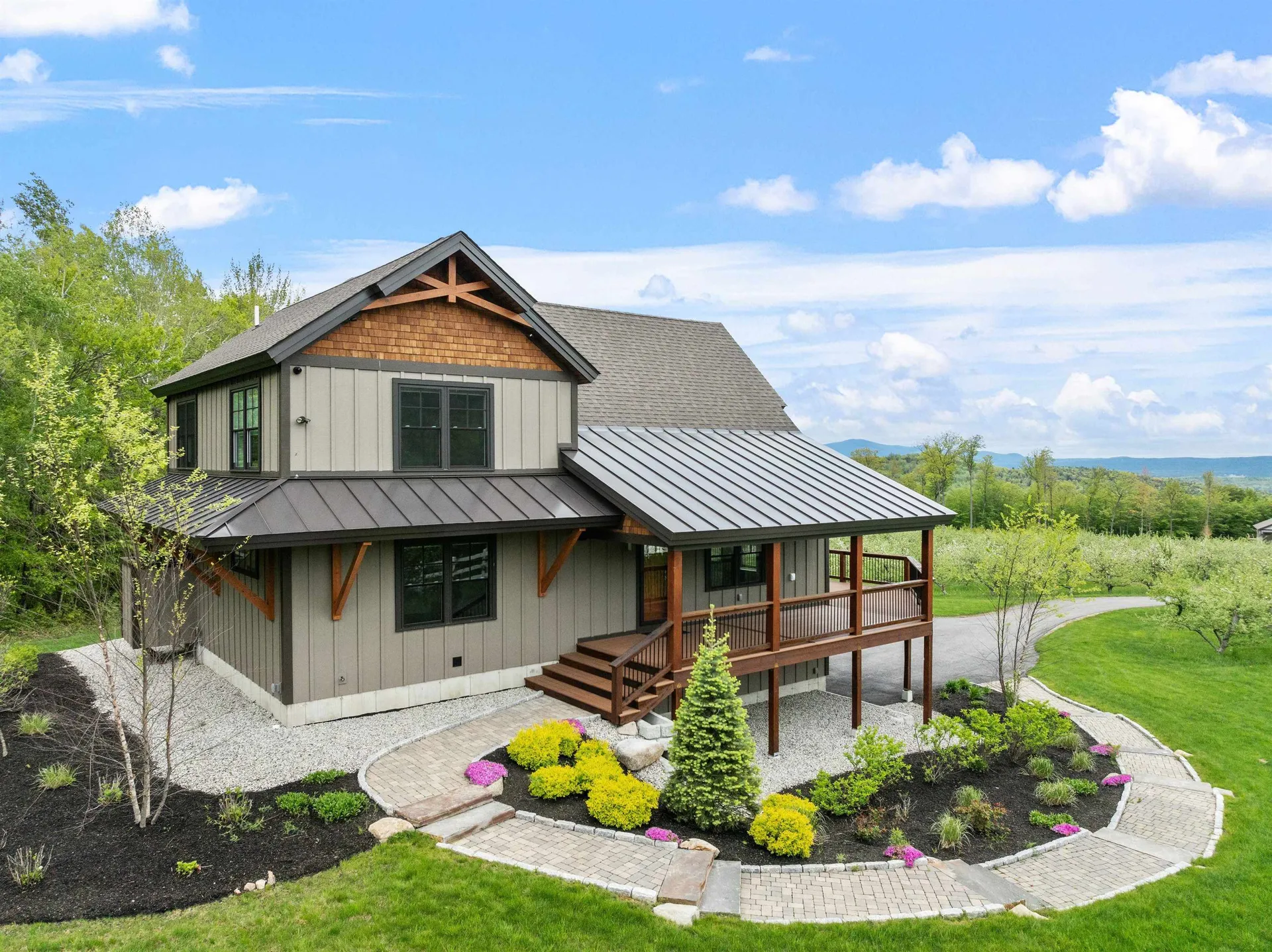 22 Ginger Gold Way Gilford NH 03249