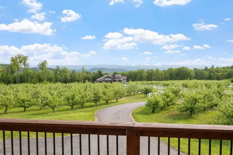 22 Ginger Gold Way Gilford NH 03249