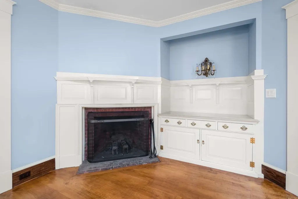 425 York Street York ME 03911
