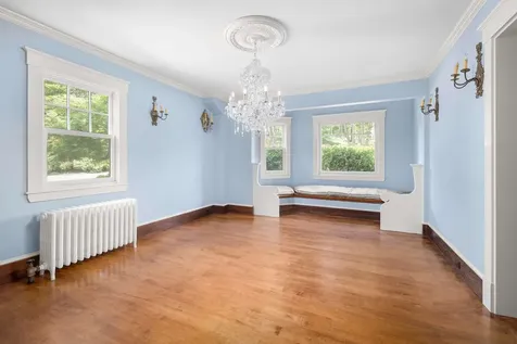 425 York Street York ME 03911