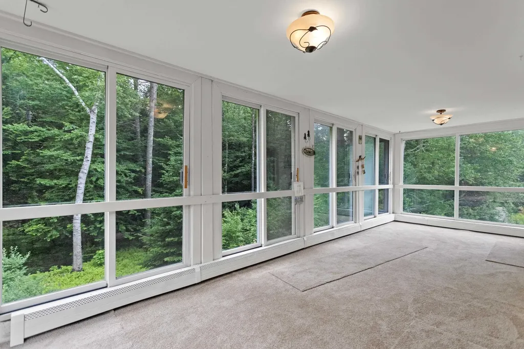 388 Perch Pond Road Holderness NH 03245