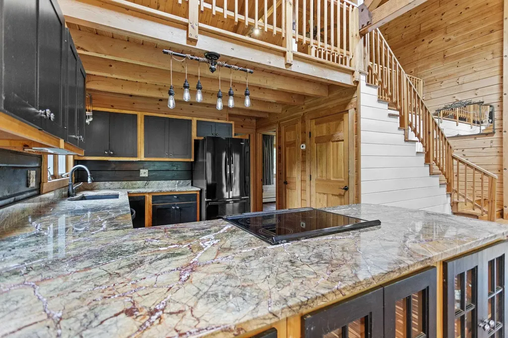 388 Perch Pond Road Holderness NH 03245