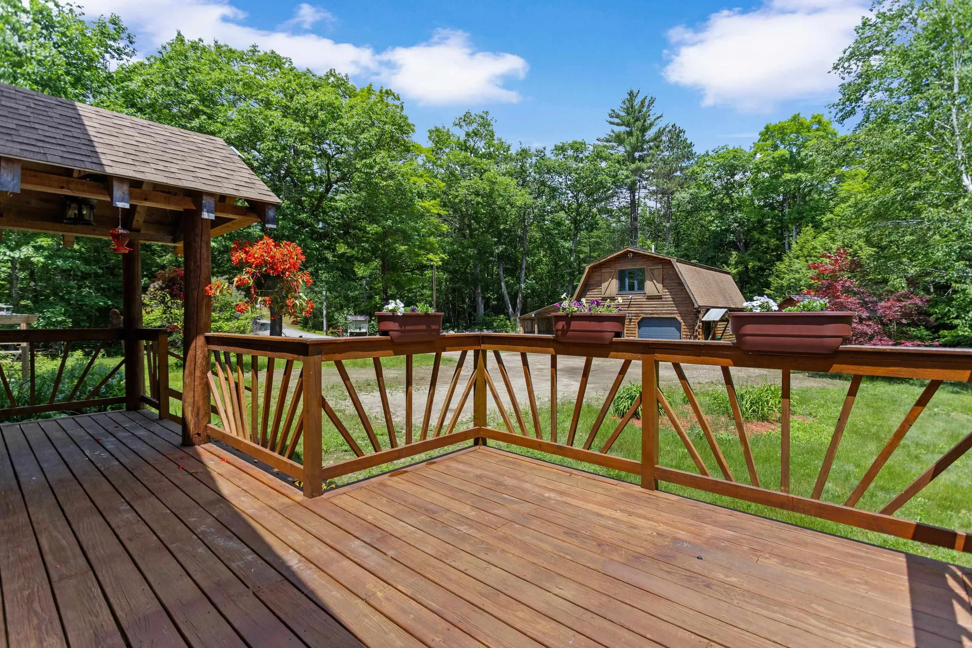 388 Perch Pond Road Holderness NH 03245