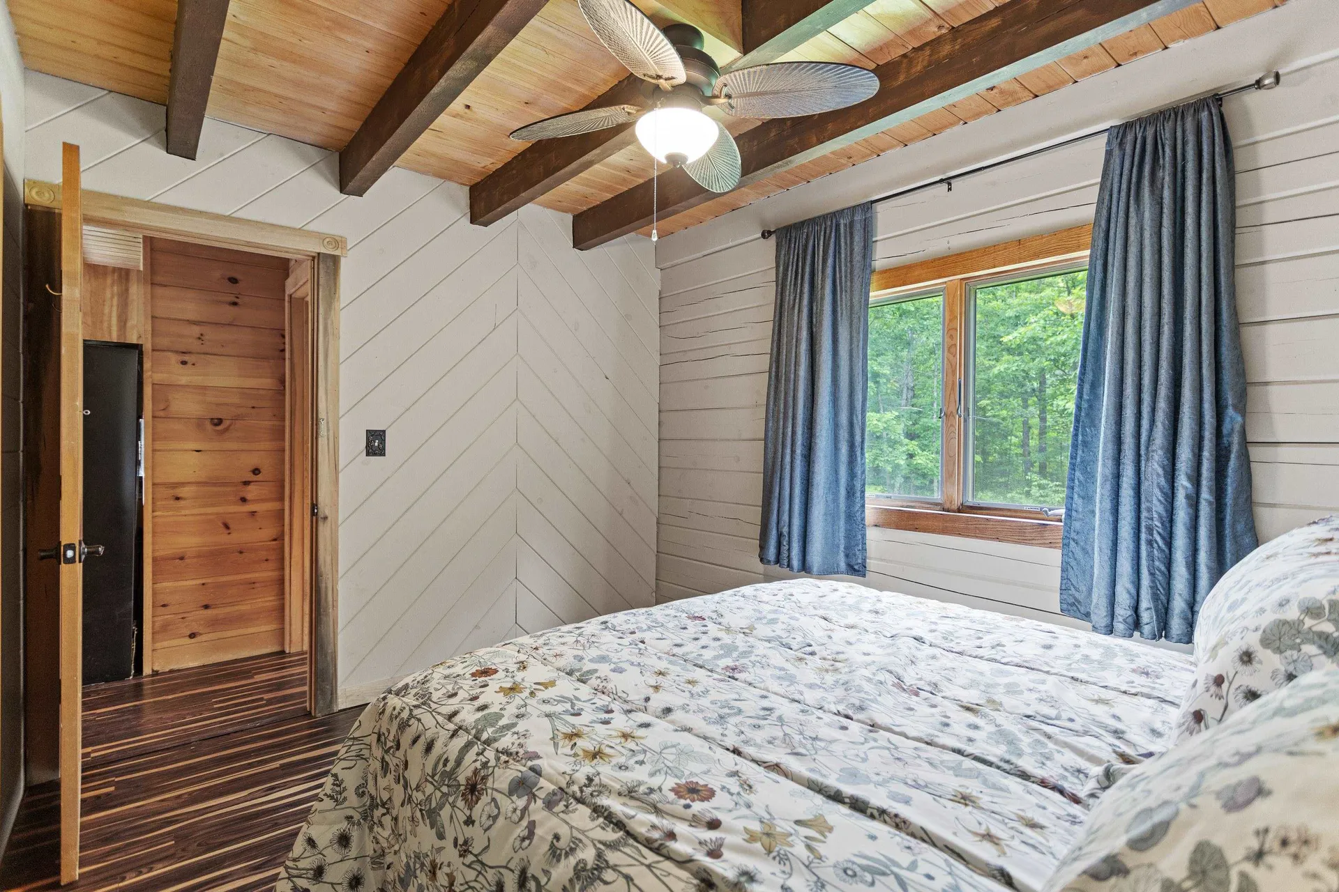 388 Perch Pond Road Holderness NH 03245