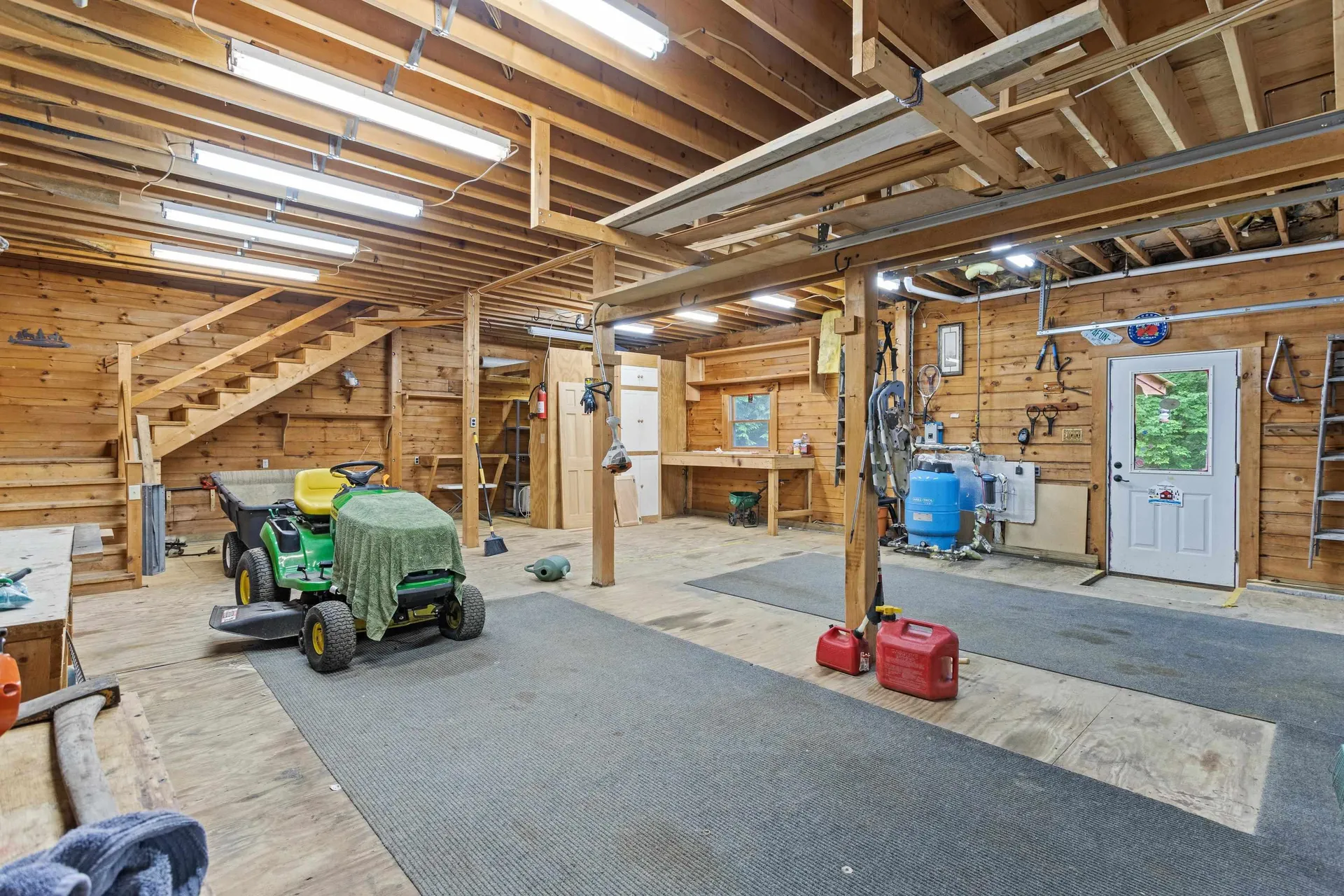 388 Perch Pond Road Holderness NH 03245