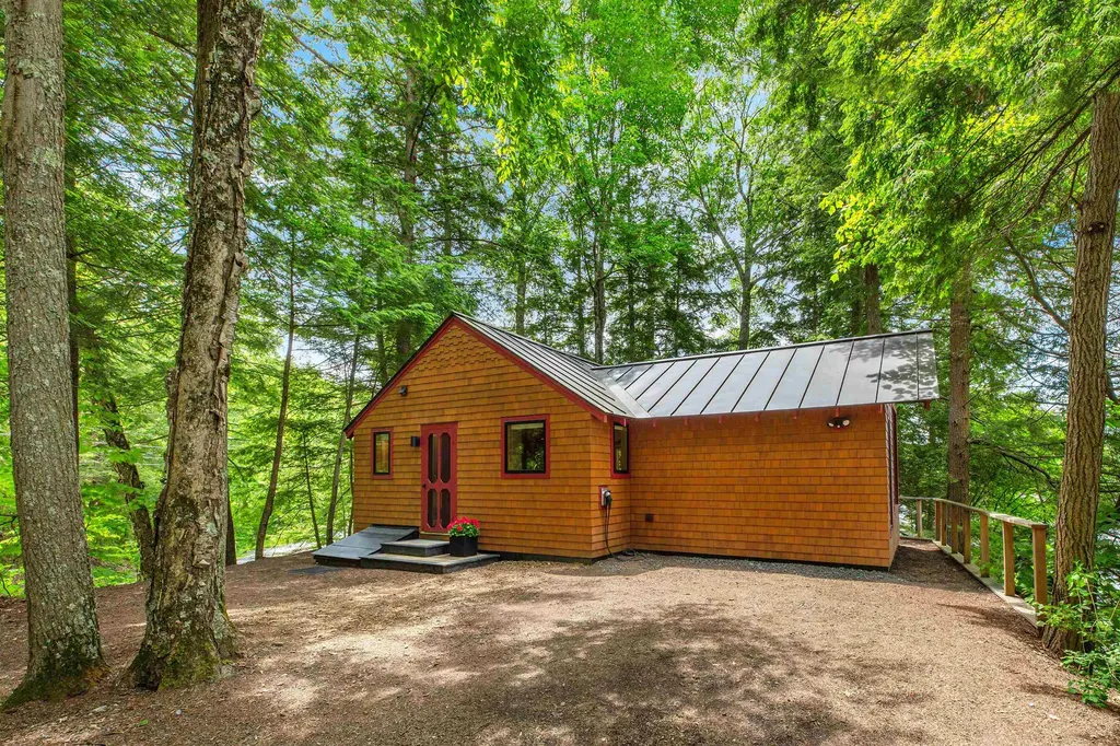 26 River Road Hanover NH 03755