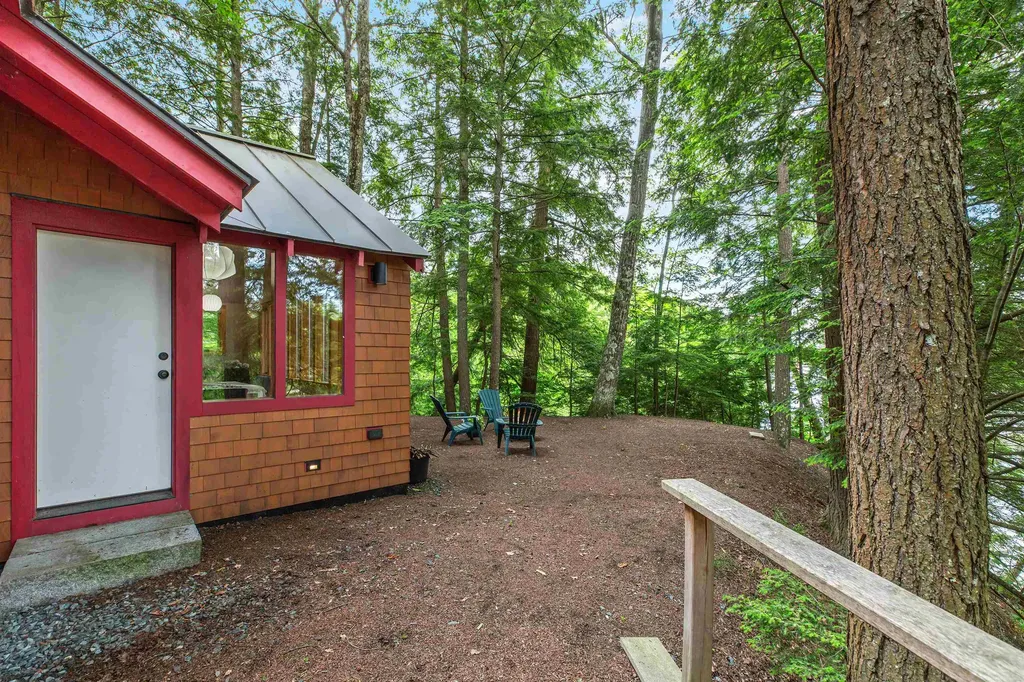 26 River Road Hanover NH 03755