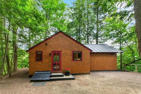 26 River Road Hanover NH 03755