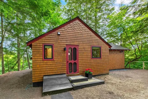 26 River Road Hanover NH 03755