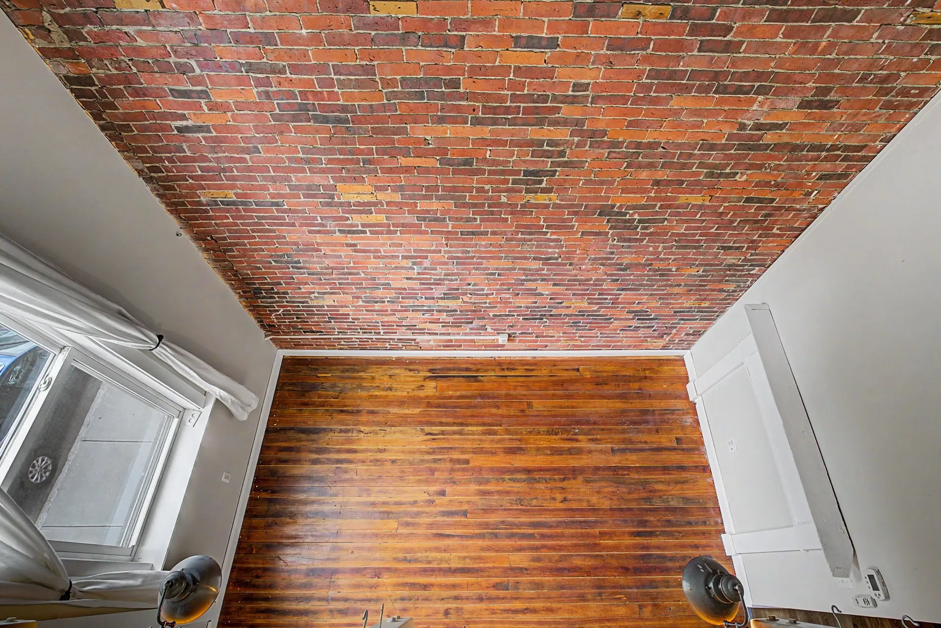 32 Market Street Somersworth NH 03878