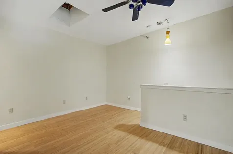 32 Market Street Somersworth NH 03878