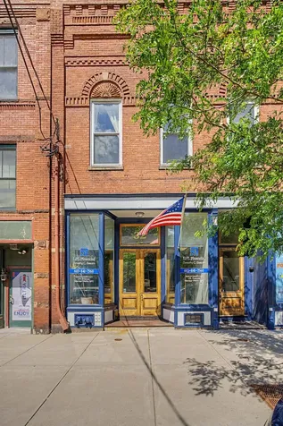 32 Market Street Somersworth NH 03878