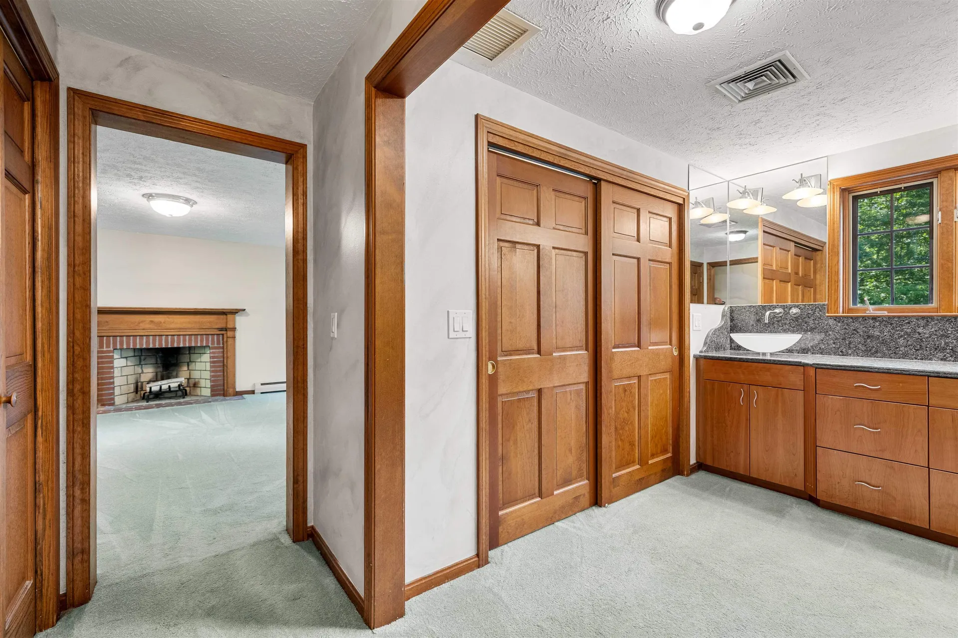 54 Crestwood Drive Hollis NH 03049