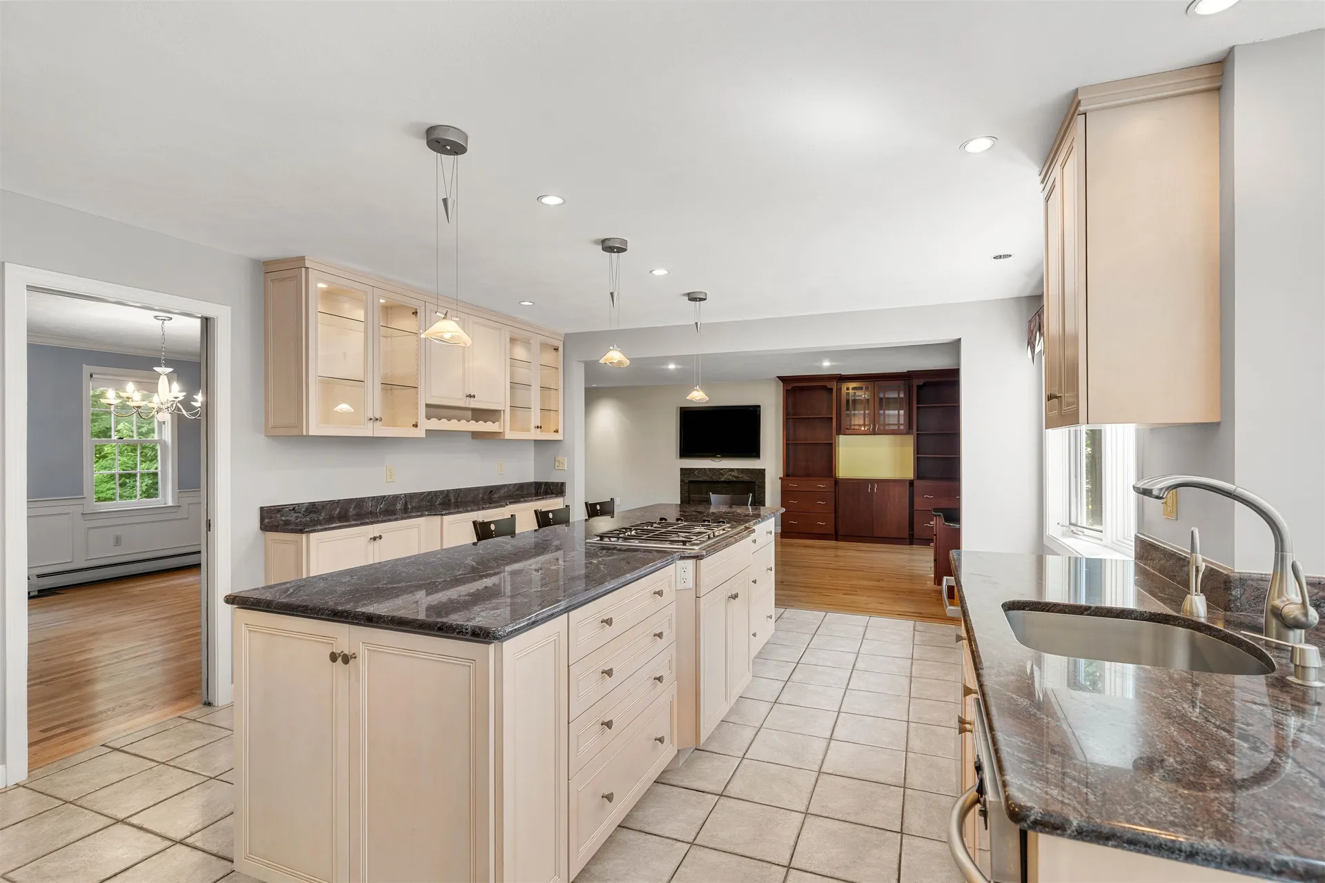 54 Crestwood Drive Hollis NH 03049