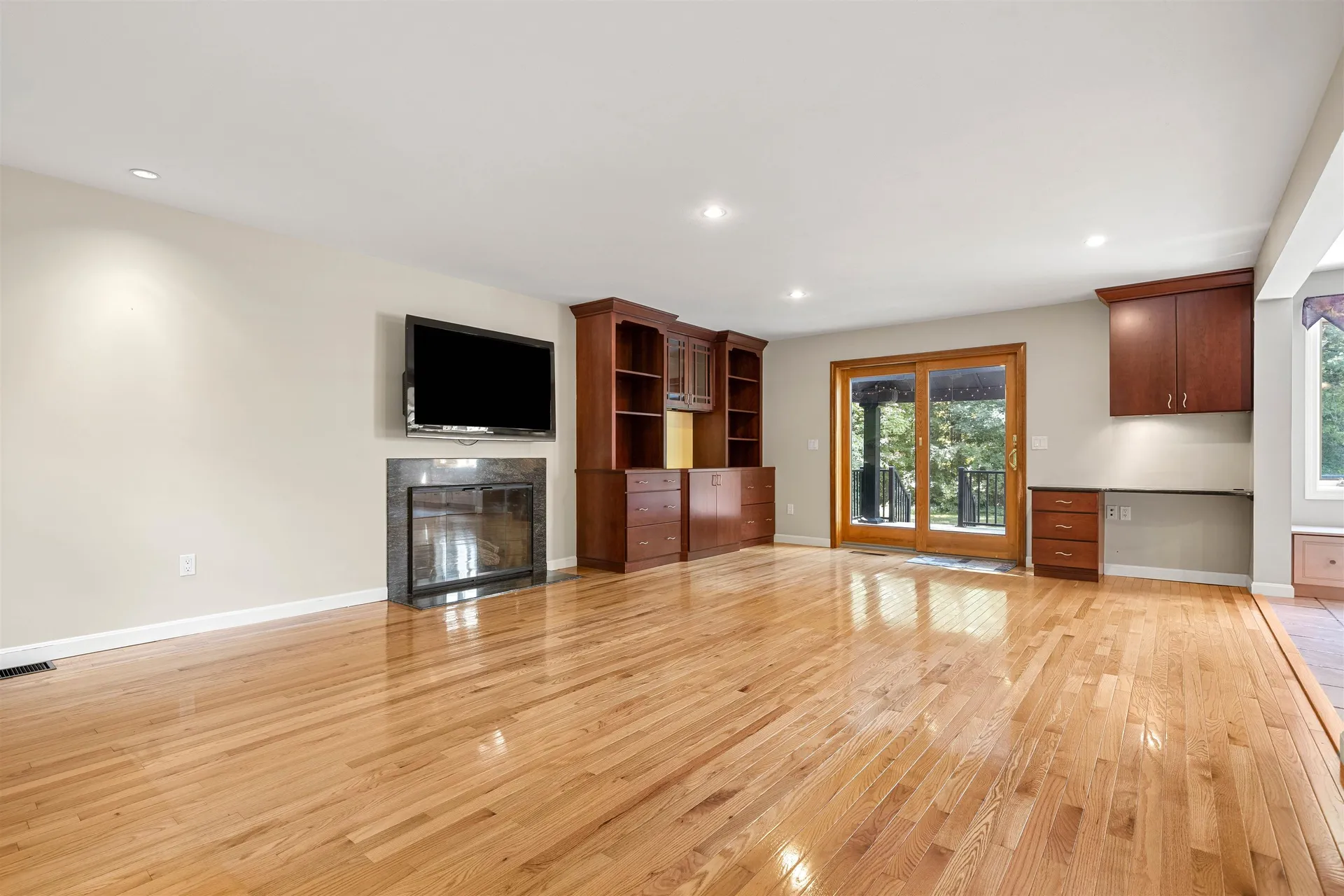 54 Crestwood Drive Hollis NH 03049