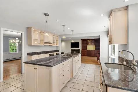 54 Crestwood Drive Hollis NH 03049