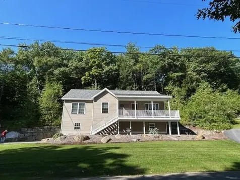 28 Lakewood Manor Road Newbury NH 03255
