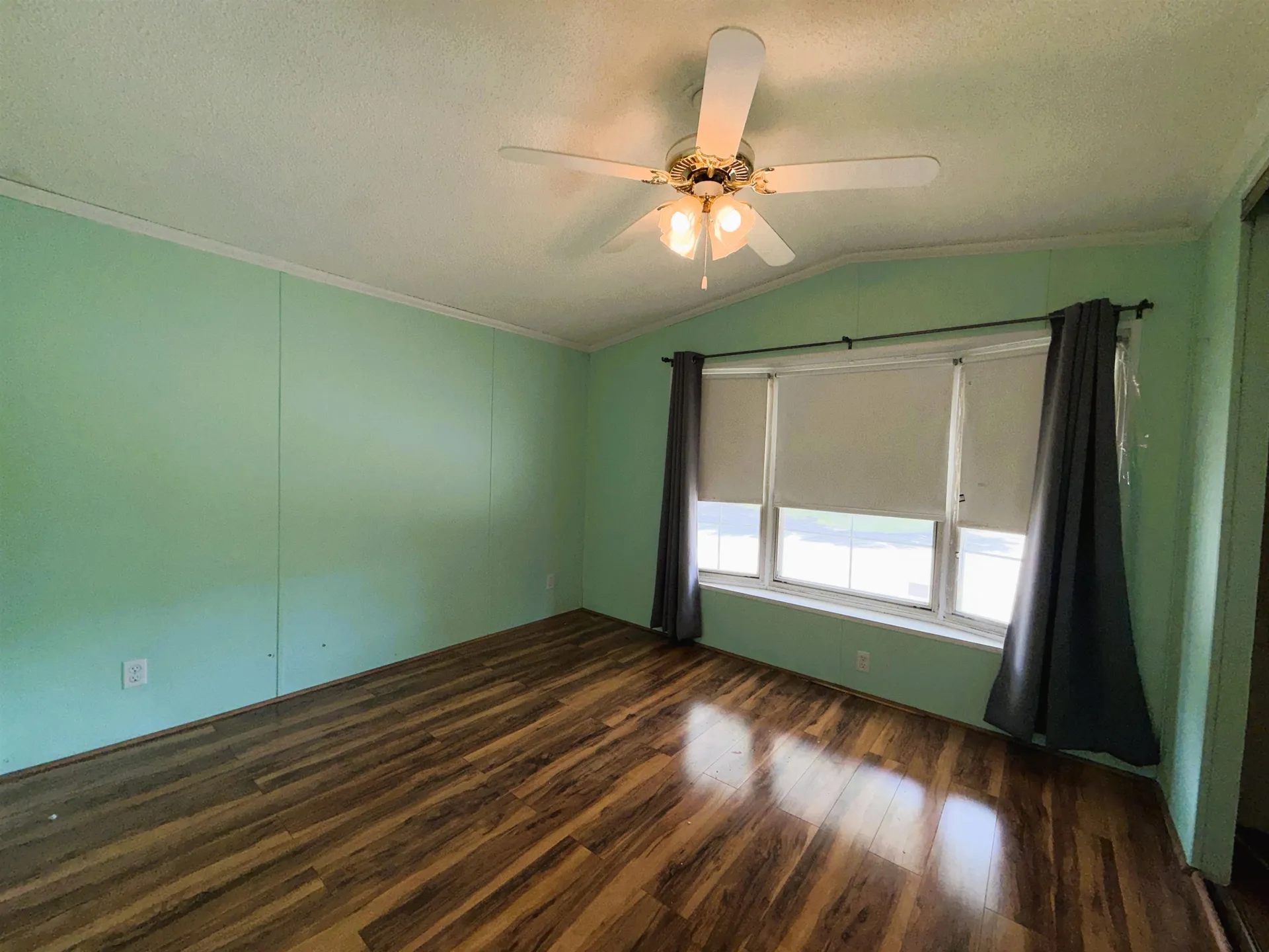 11 Corey's Mobile Home Park Littleton NH 03561