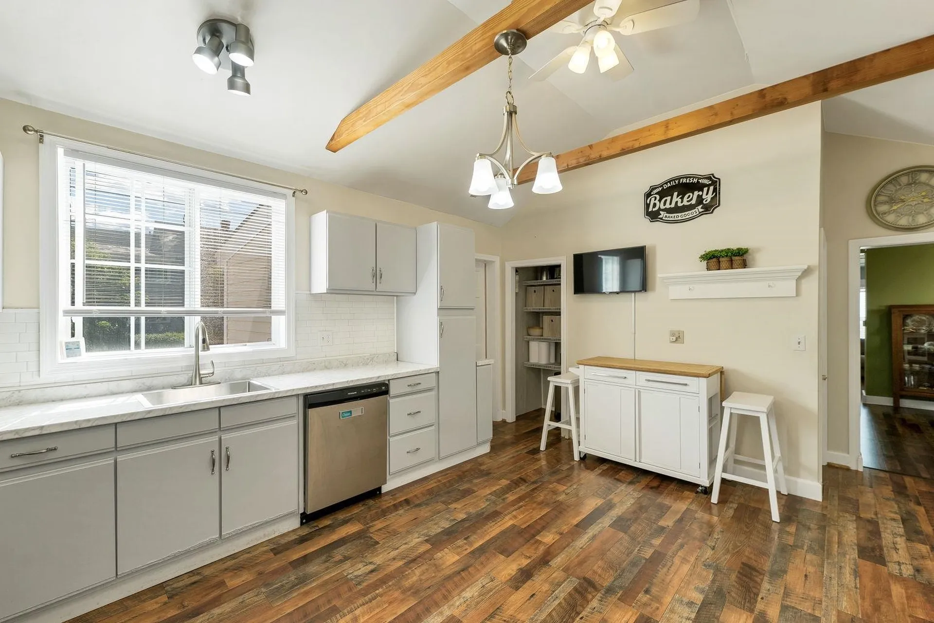 19 Monroe Street Concord NH 03301-3615