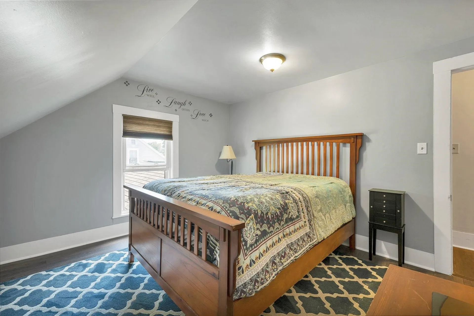 19 Monroe Street Concord NH 03301-3615