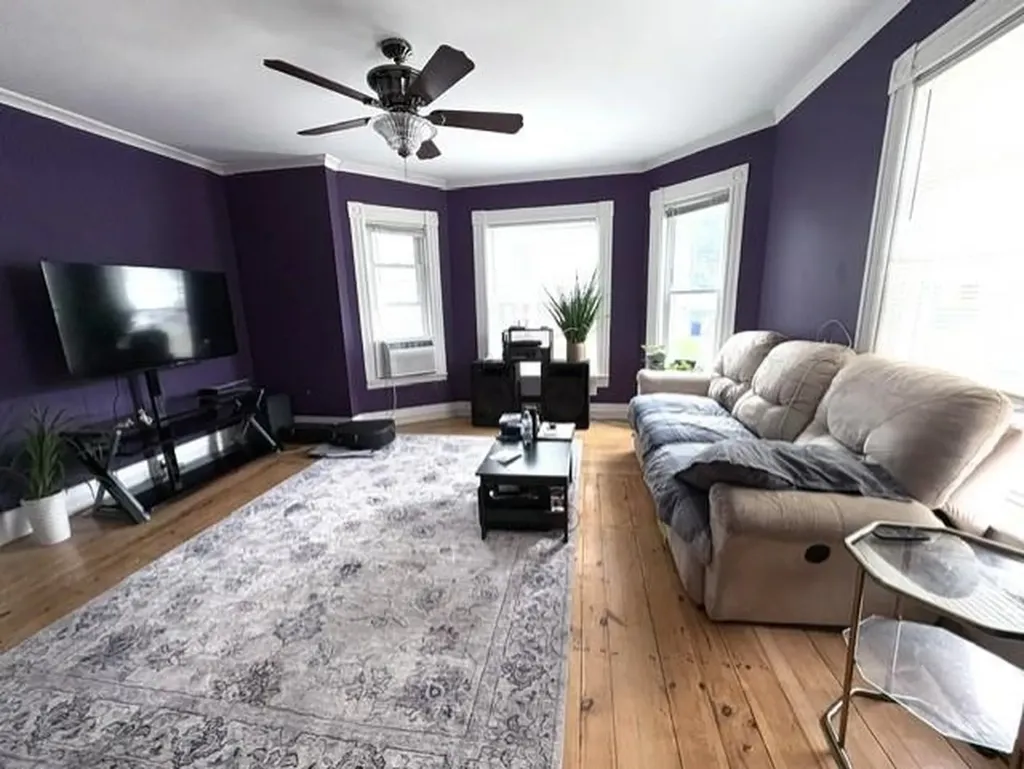 421 Laurel Street Manchester NH 03103