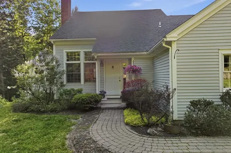 25 James Lane Hebron NH 03241