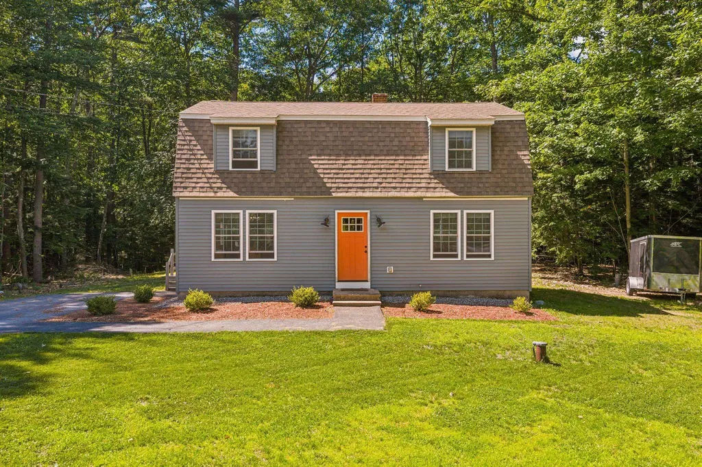 14 Rosewood Drive Bow NH 03304