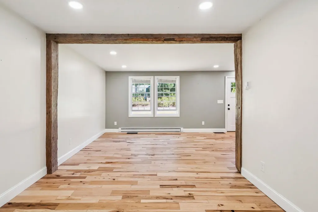14 Rosewood Drive Bow NH 03304