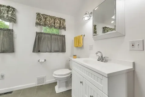 95 Georgetown Drive Barnstead NH 03225