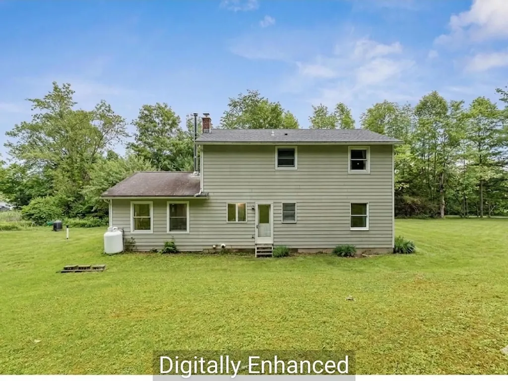 31 Burroughs Farm Road Ferrisburgh VT 05456