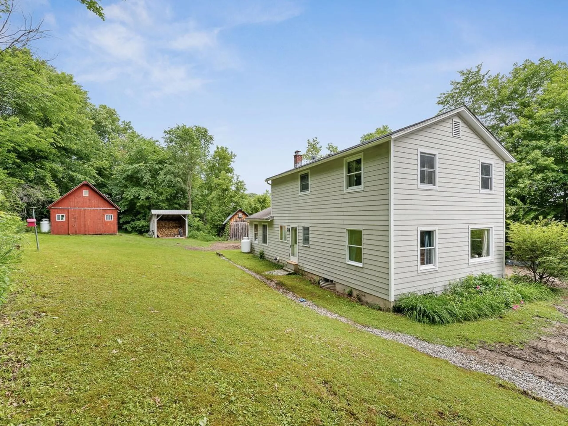 31 Burroughs Farm Road Ferrisburgh VT 05456