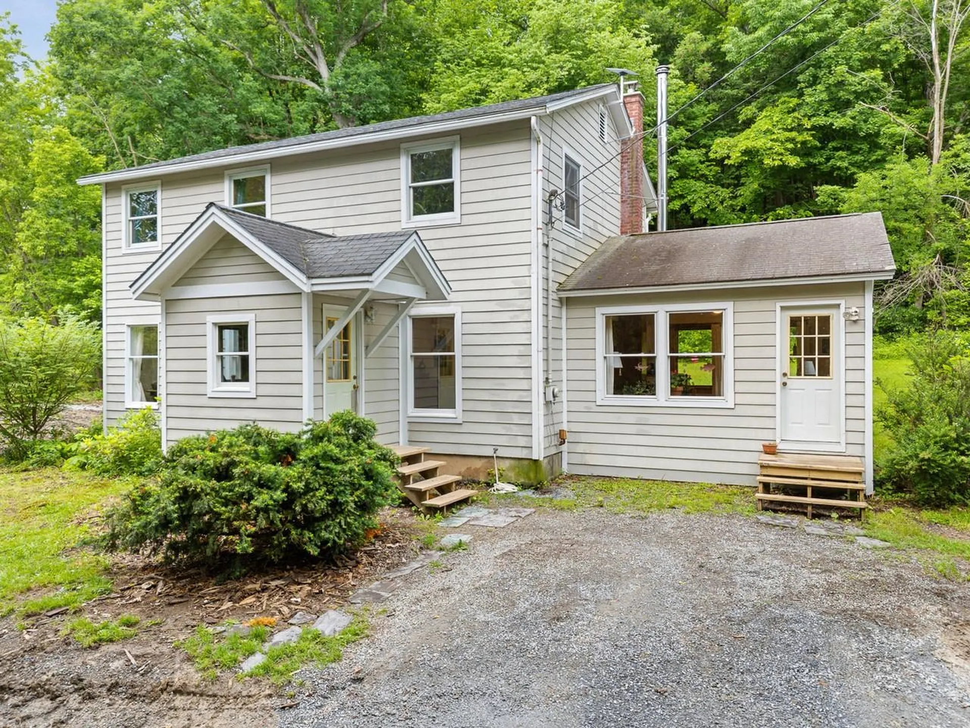 31 Burroughs Farm Road Ferrisburgh VT 05456