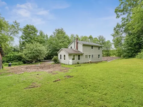 31 Burroughs Farm Road Ferrisburgh VT 05456