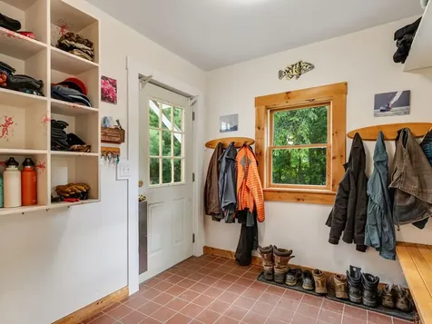 31 Burroughs Farm Road Ferrisburgh VT 05456