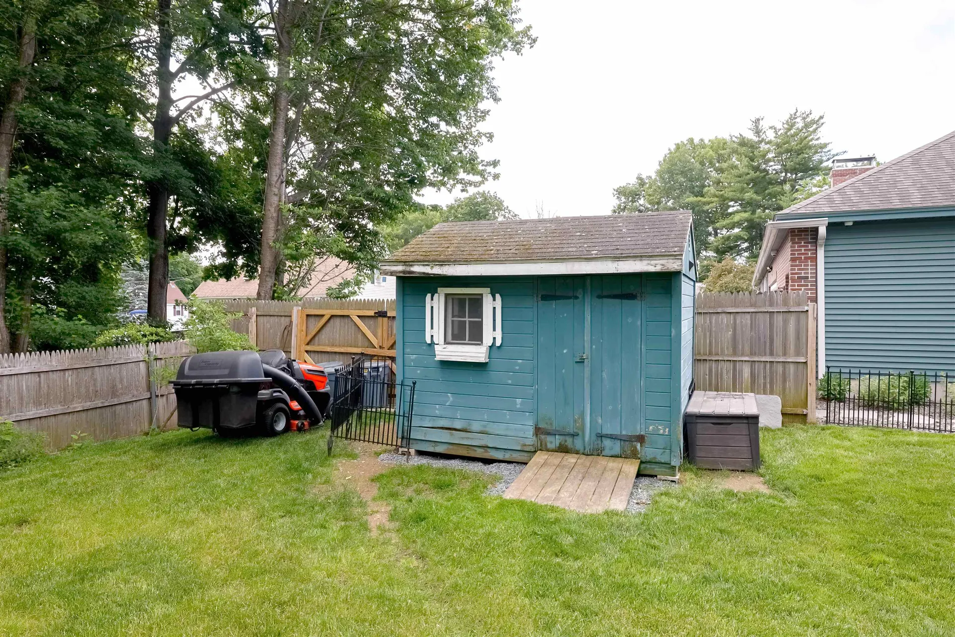129 Sherburne Street Manchester NH 03104