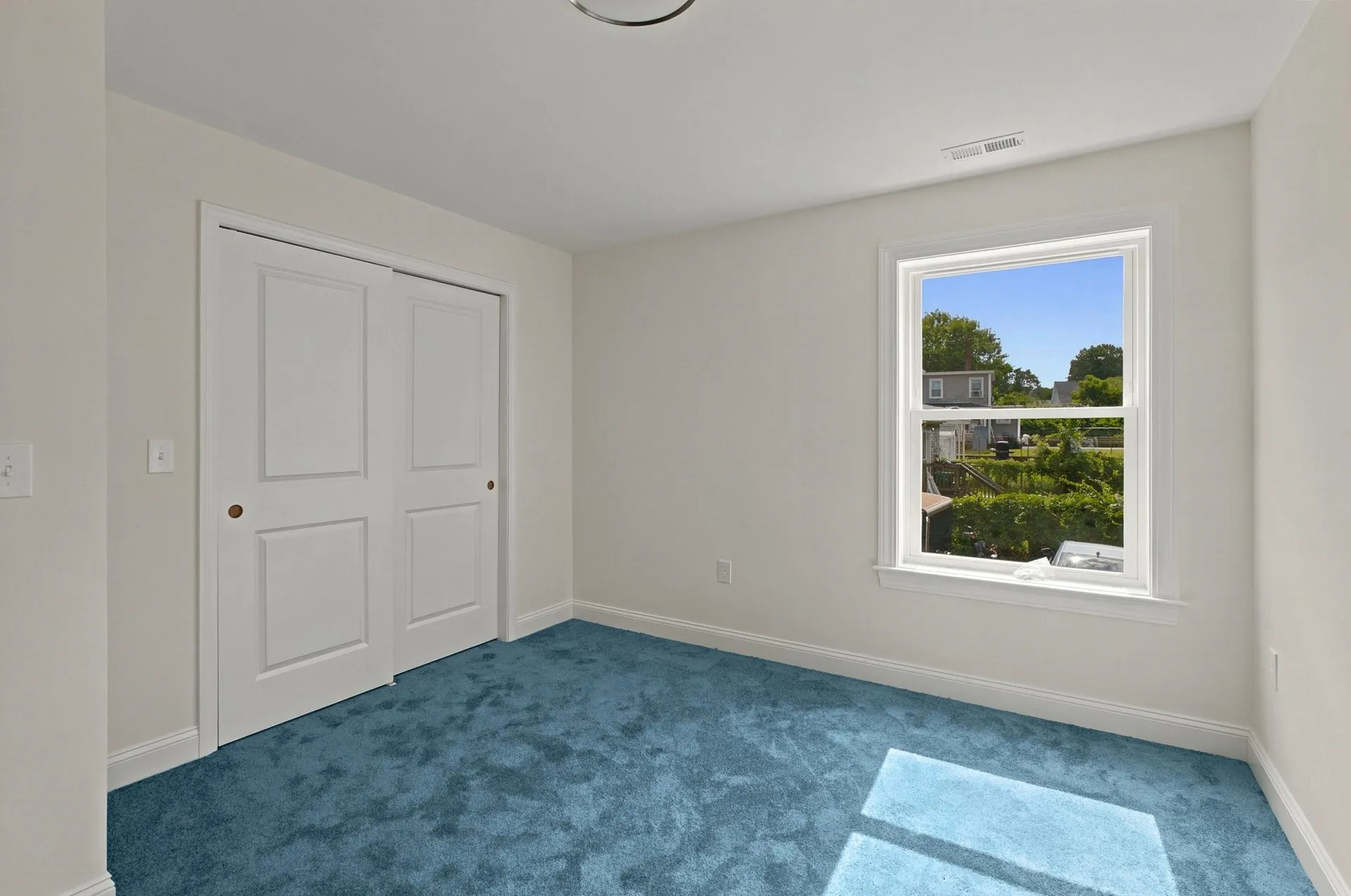 106 Lock Street Nashua NH 03064