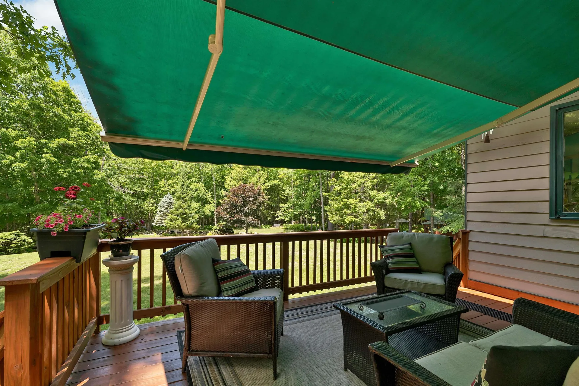 539 N Main Street Wolfeboro NH 03894