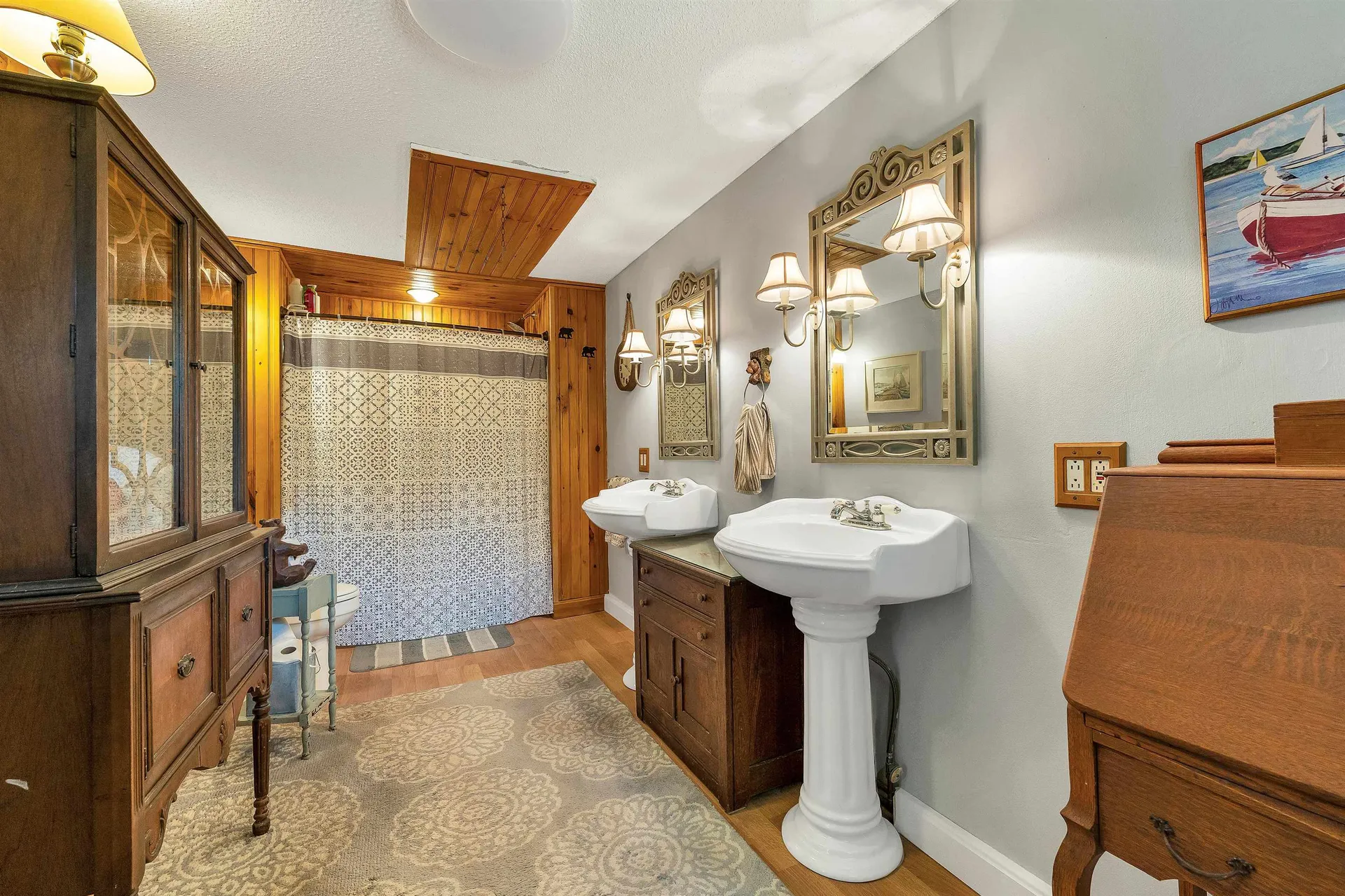 539 N Main Street Wolfeboro NH 03894