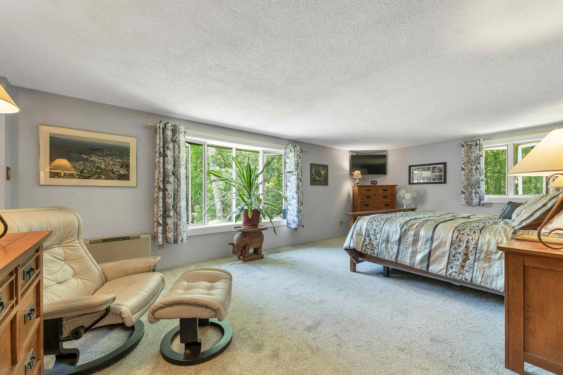 539 N Main Street Wolfeboro NH 03894